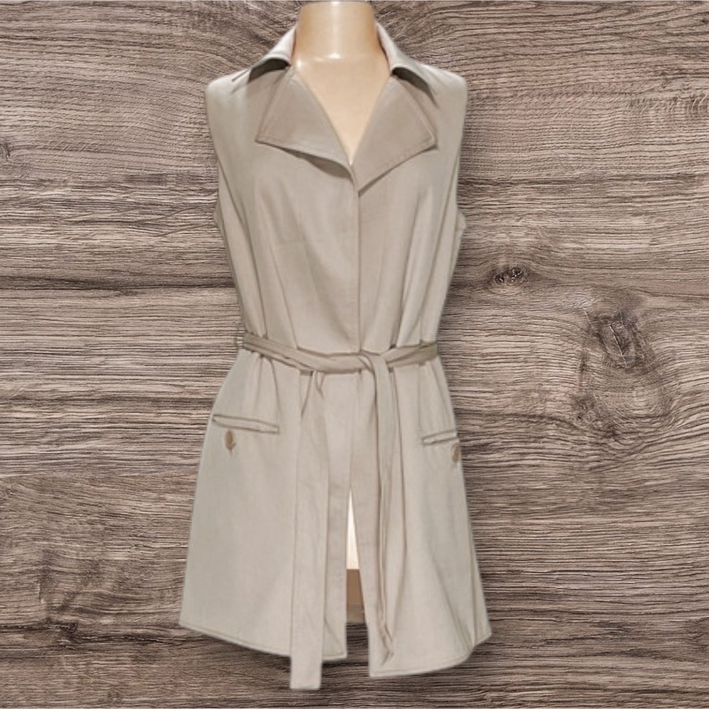 Max Studio Light Tan vest Coat